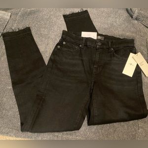 NWT 7 for All Mankind super skinny jeans